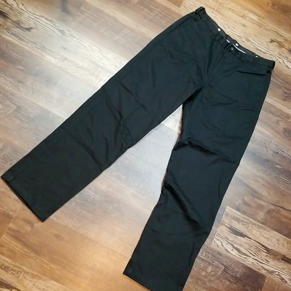 Excellent condition Haggar slacks, sz 36x34.  Comfort waistband.